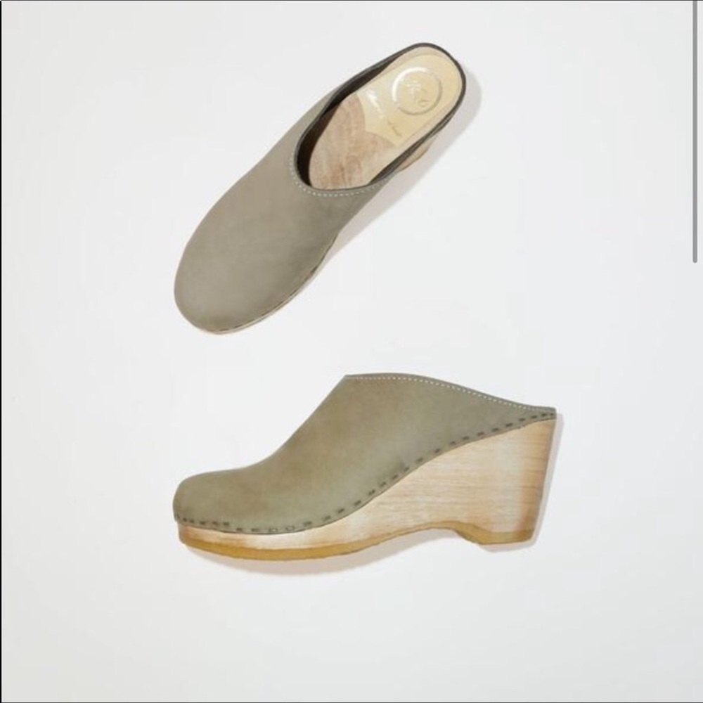 No.6 grey leather wedge closed toe clog in size 38